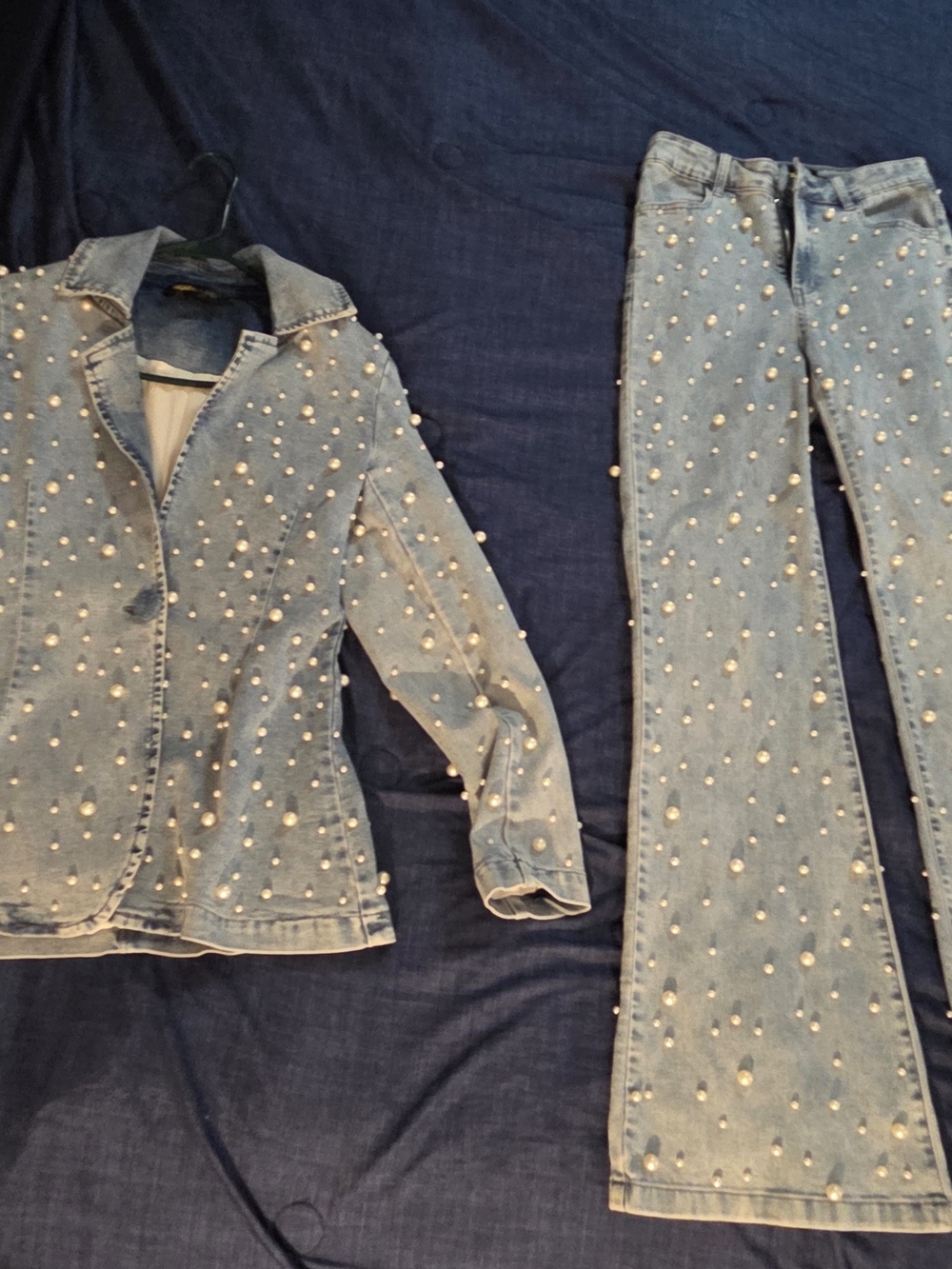Light Blue Pearl-Embellished Women’s Jeans Jacket and Flare Jeans Set